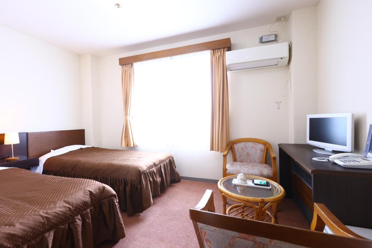 Hotel Sunplaza Tsugaike Otari Eksteriør billede